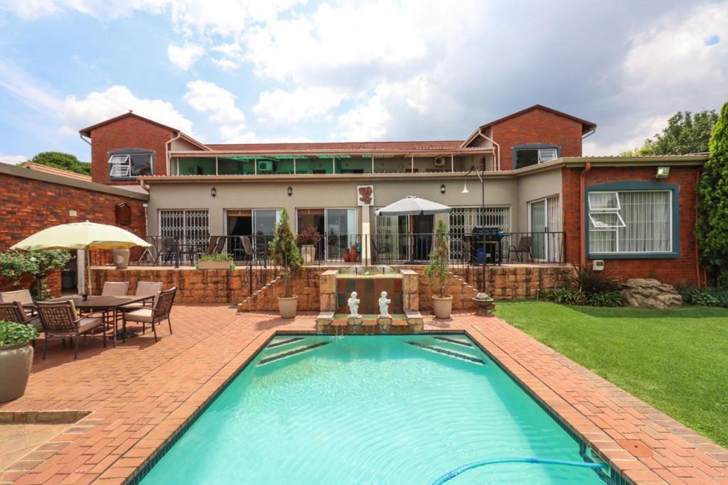 Brakpan Vliegveld The Lakehouse Guest House מראה חיצוני תמונה