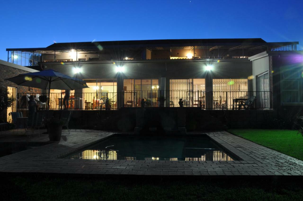 Brakpan Vliegveld The Lakehouse Guest House מראה חיצוני תמונה